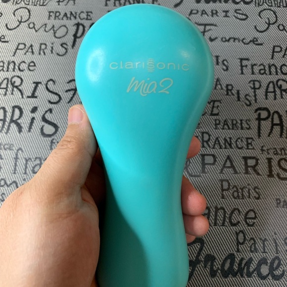 clarisonic mia 2 in tiffany blue color - Picture 3 of 7